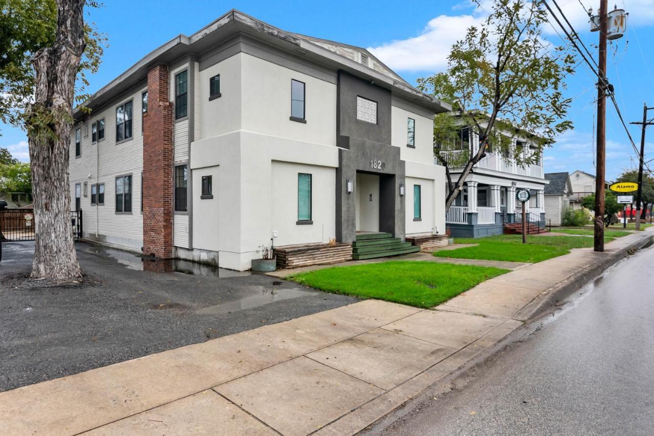 Chic Comforts In Tobin. Apartment San Antonio Exterior photo