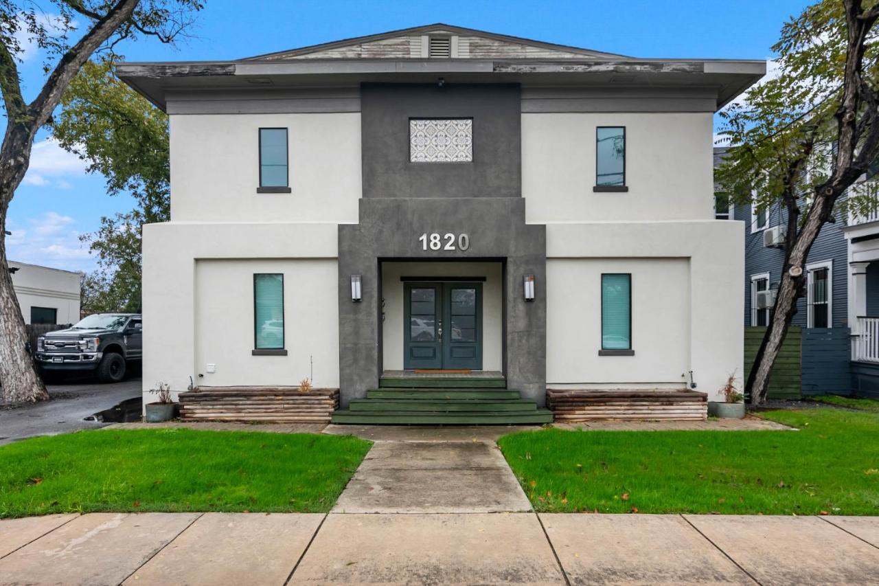 Chic Comforts In Tobin. Apartment San Antonio Exterior photo